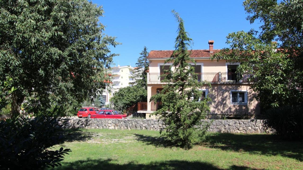 Apartments Grzetic Малинська Екстер'єр фото