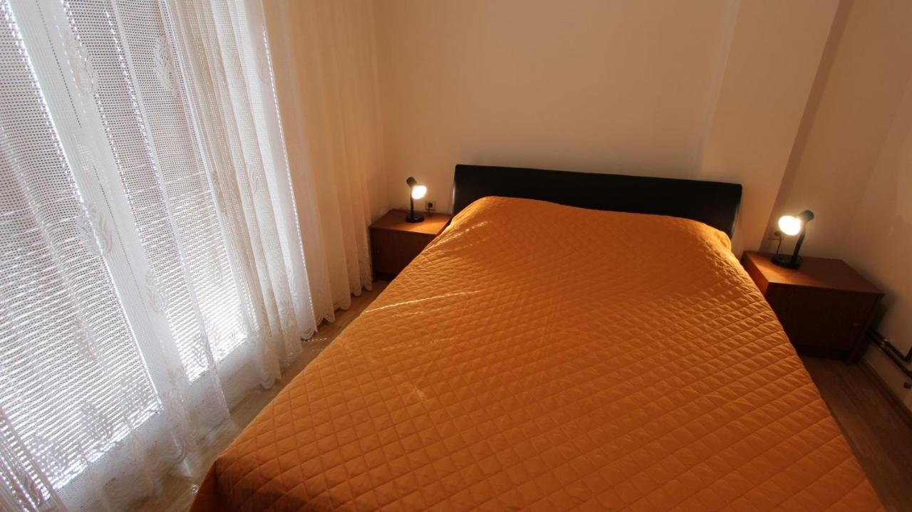 Apartments Grzetic Малинська Екстер'єр фото