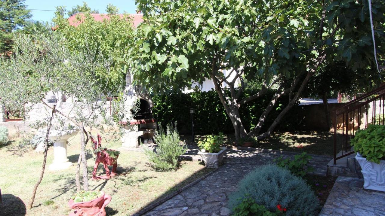 Apartments Grzetic Малинська Екстер'єр фото