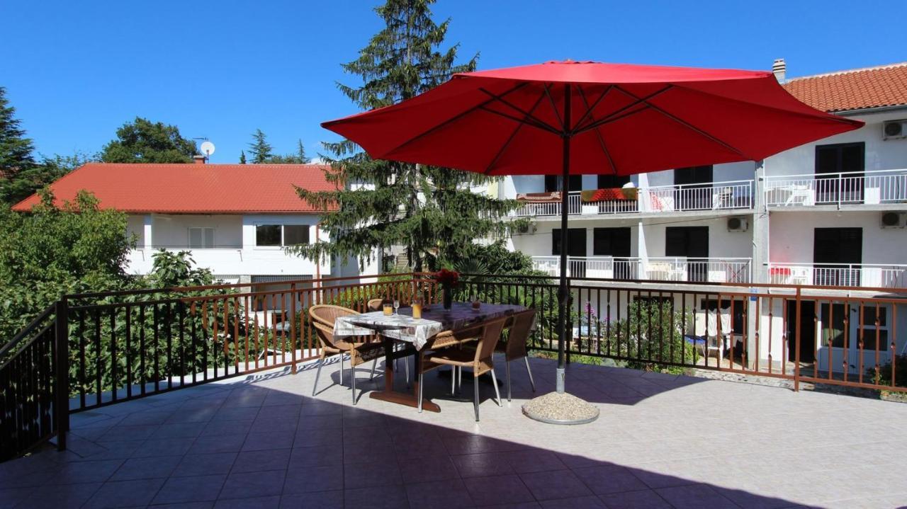 Apartments Grzetic Малинська Екстер'єр фото
