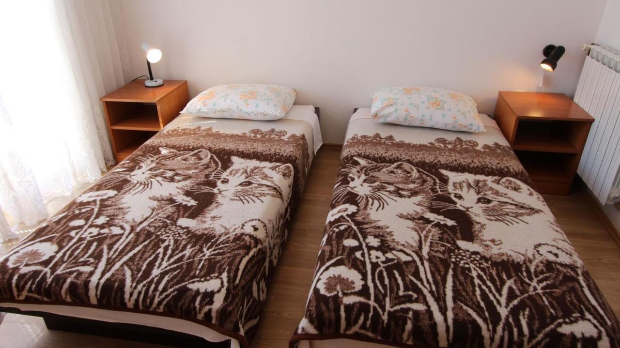 Apartments Grzetic Малинська Екстер'єр фото