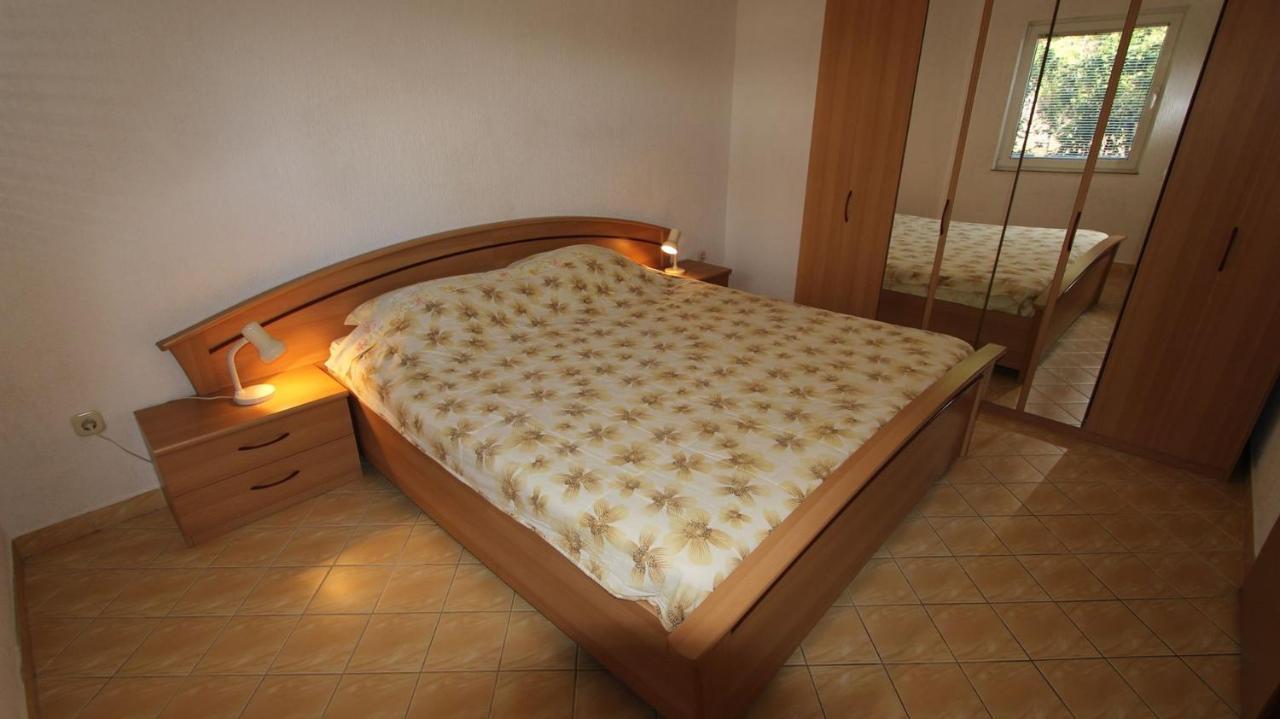 Apartments Grzetic Малинська Екстер'єр фото