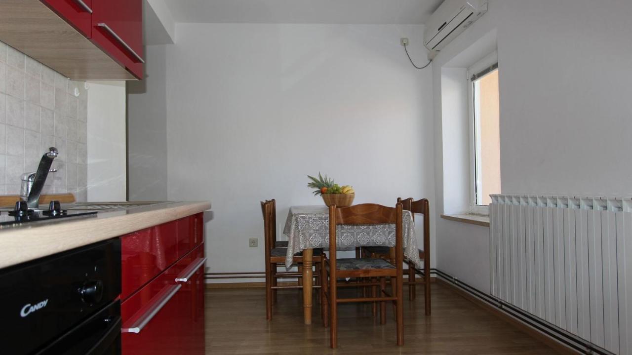 Apartments Grzetic Малинська Екстер'єр фото