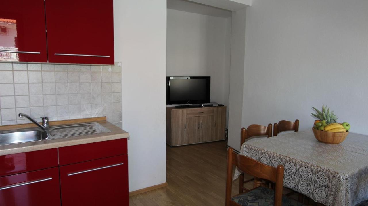 Apartments Grzetic Малинська Екстер'єр фото