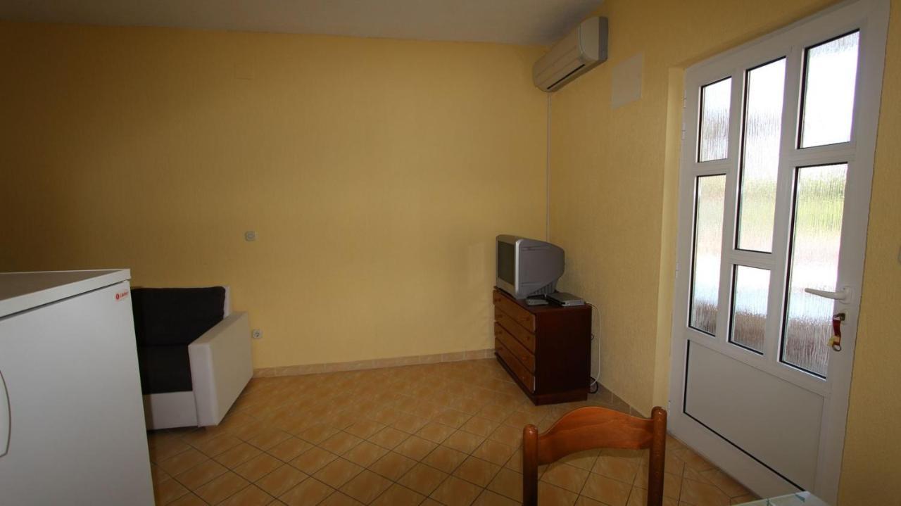 Apartments Grzetic Малинська Екстер'єр фото